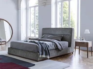 Letto Kirk in tessuto imbottito di Porada
