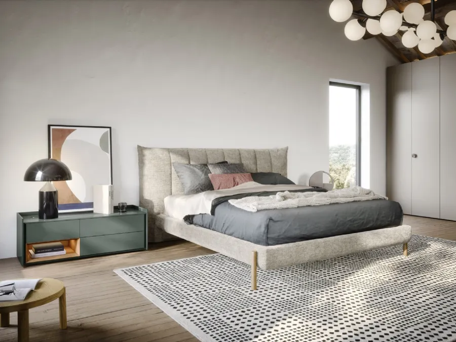 Letto in tessuto con testiera imbottita, con cuciture verticali Groove di Novamobili