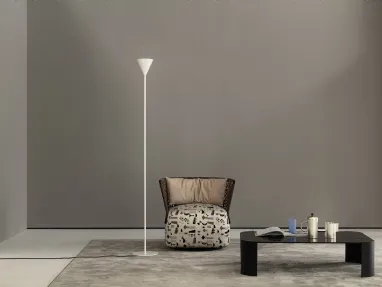 Poltroncina Regis in pelle con seduta in tessuto imbottito di Cierre Imbottiti