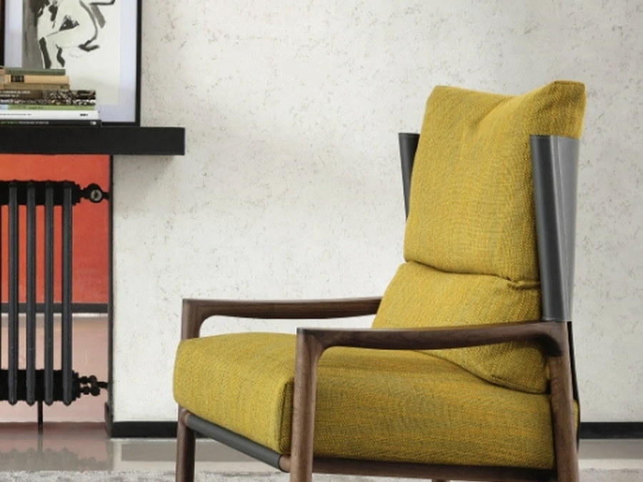 Poltrona Vera Bergere in tessuto, cuoio e legno di Porada