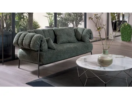 Tirella sofa lineare in tessuto imbottito di Bonaldo