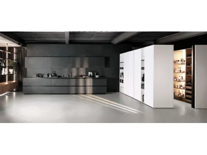 Cucina Design lineare Antis Project 2 in gres e alluminio di Euromobil