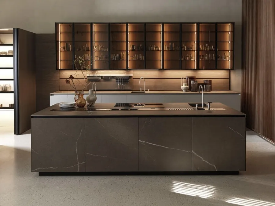 Cucina Design con isola Telero Project 4 in gres di Euromobil