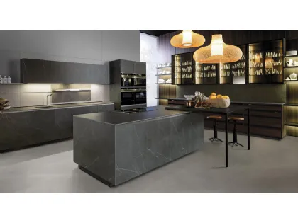 Cucina Design con isola e penisola Telero Project 4 in gres di Euromobil